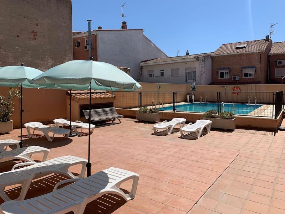 Apartamento Familiar Con Piscina Licencia 14721 Camarma de Esteruelas エクステリア 写真